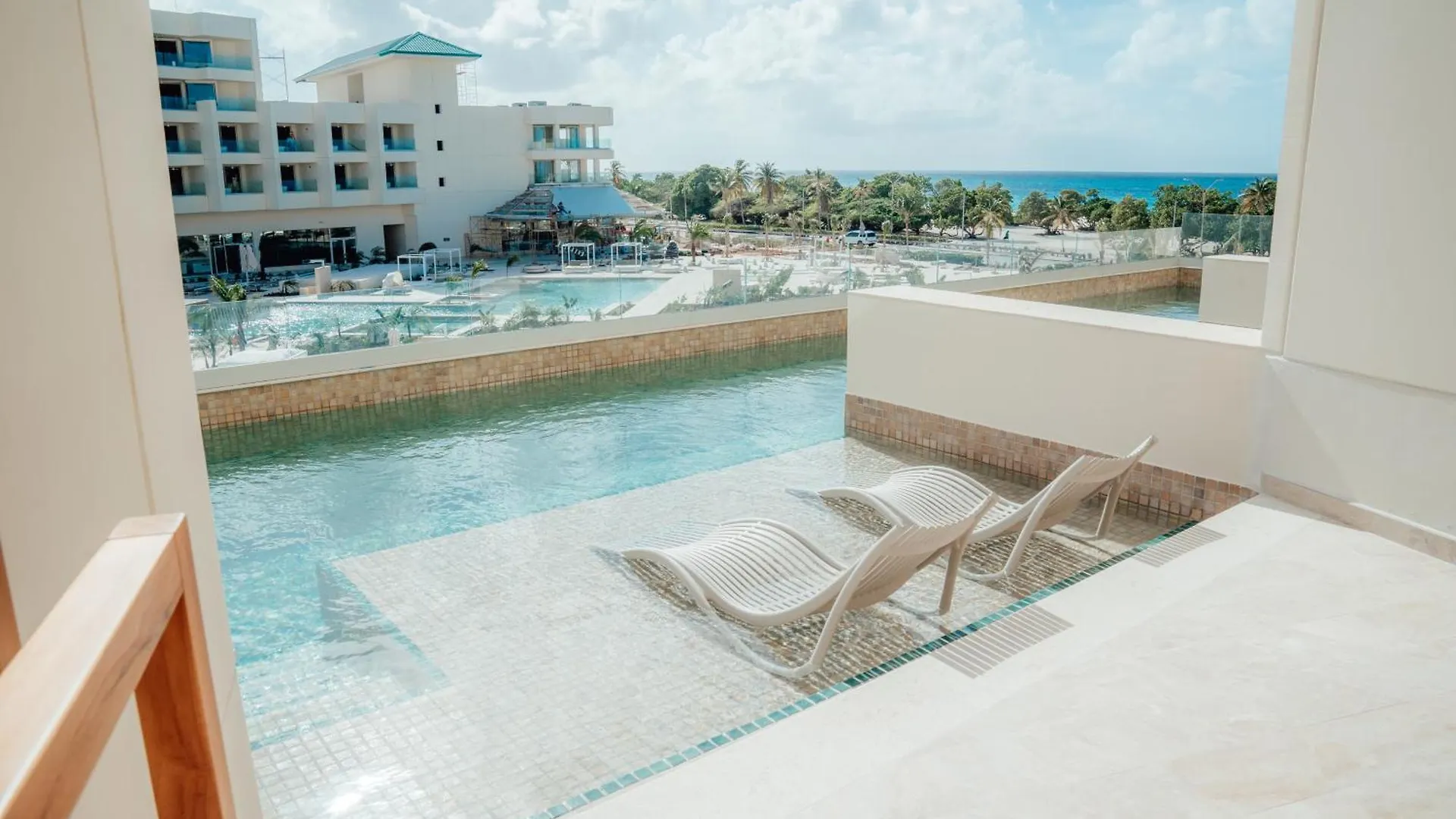 Hotel Joia Aruba By Iberostar Palm Beach 5*,  Aruba