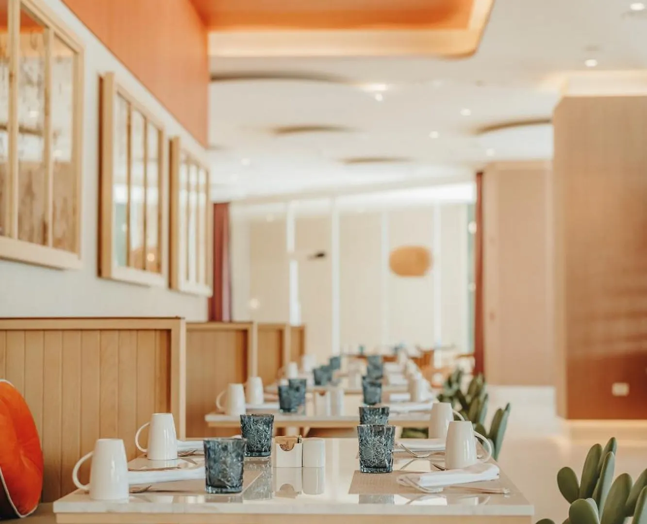 *****  Hotel Joia Aruba By Iberostar Palm Beach Aruba