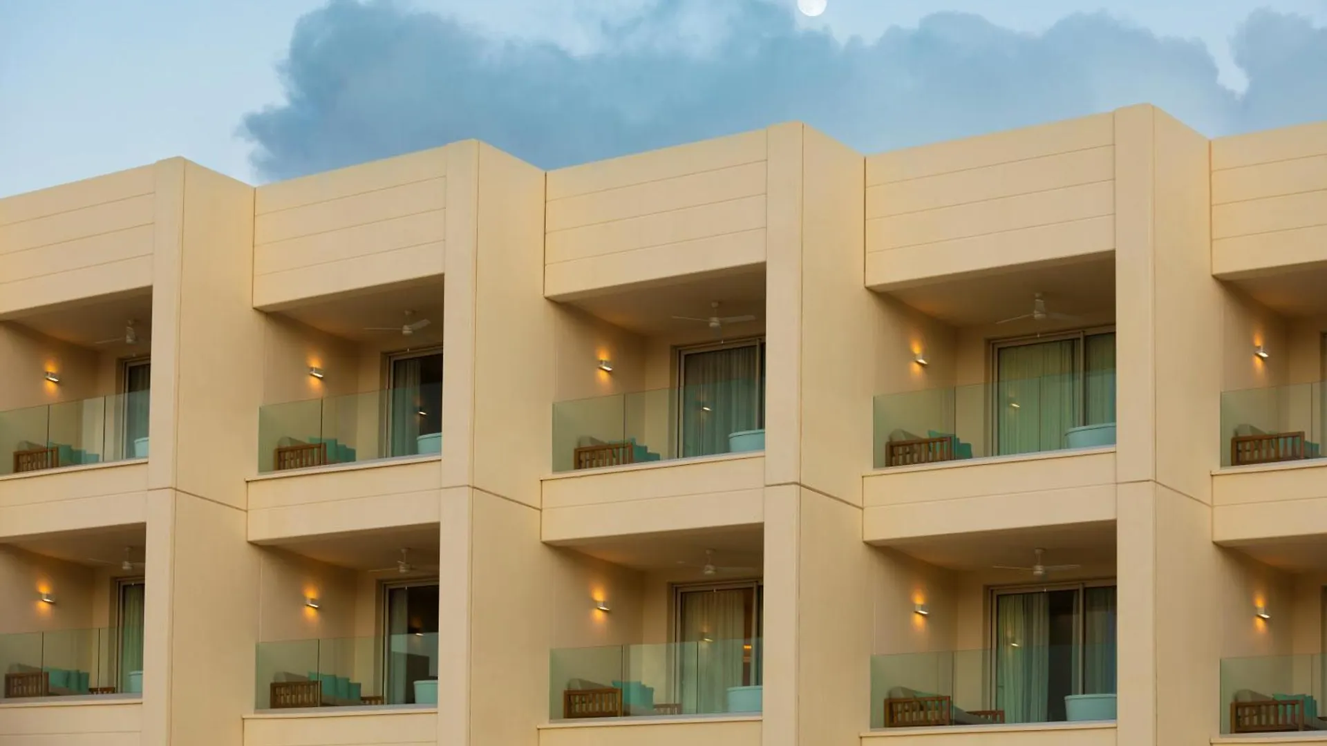 Joia Aruba By Iberostar Hotell Palm Beach Aruba